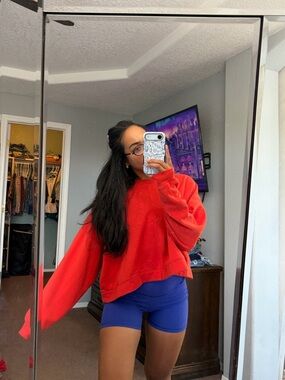 Women's Post Gym Red Cropped Pullover Sweatshirt